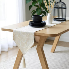 Moonlit Cream Elegance Table Runner With 4 Mats