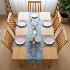 Sapphire Royale Table Runner With 4 Mats