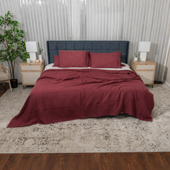 Heritage Waffle Blanket With Pillows