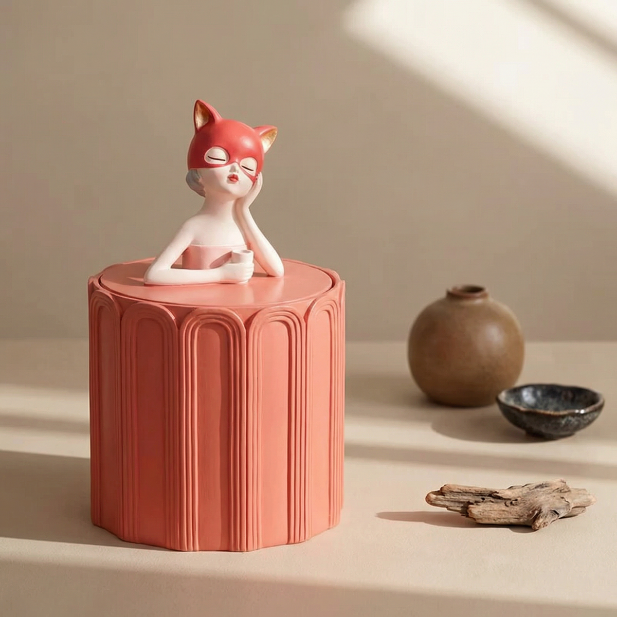 Figurine Tissue Box