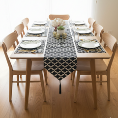 Parallel Grace Table Runner with Mats