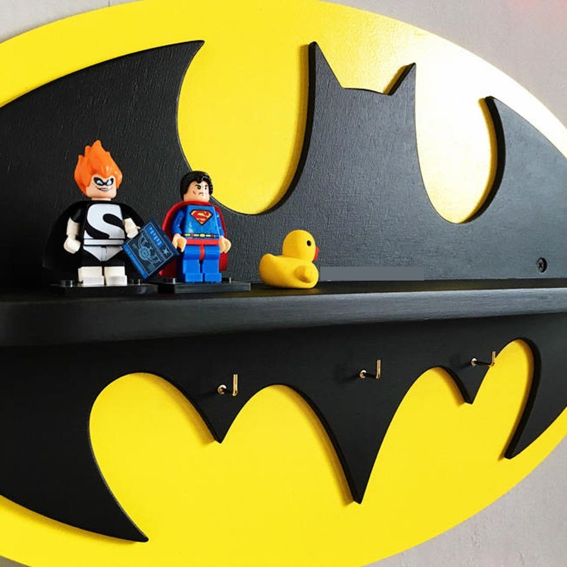 The Flaxen Batman Shelve - waseeh.com